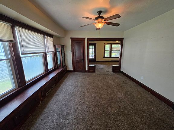 5th image of 4100 Mapledale Ave Floor 1
