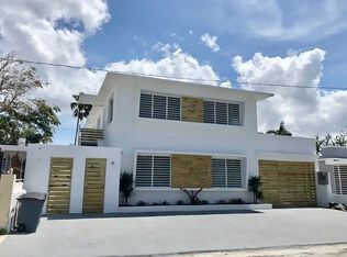 144 Isla Verde, Carolina, PR 00983