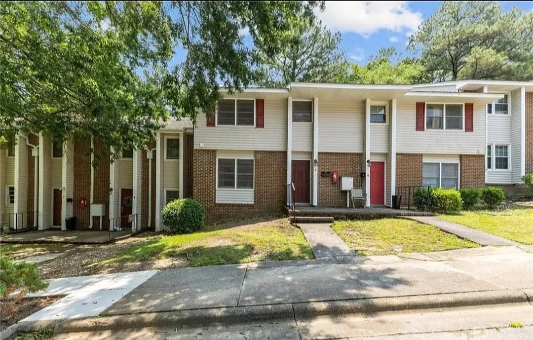 595 Winding Creek Rd — Photo 1
