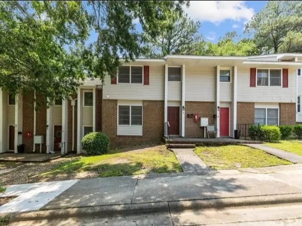 595 Winding Creek Rd APT C, Fayetteville, NC 28305