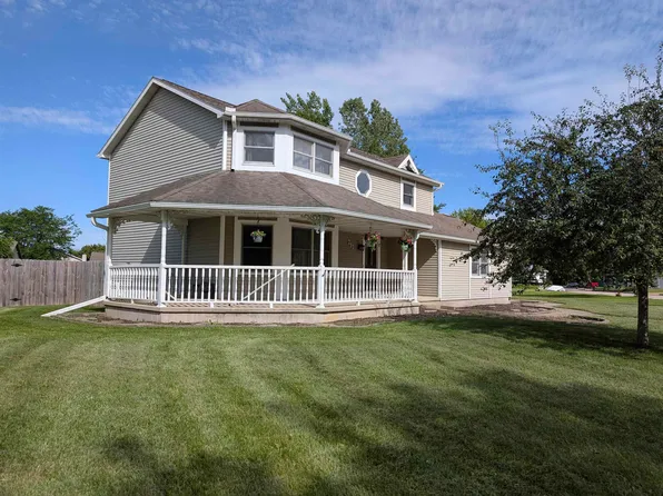 217 N Lawrence Ave, Tomah, WI 54660