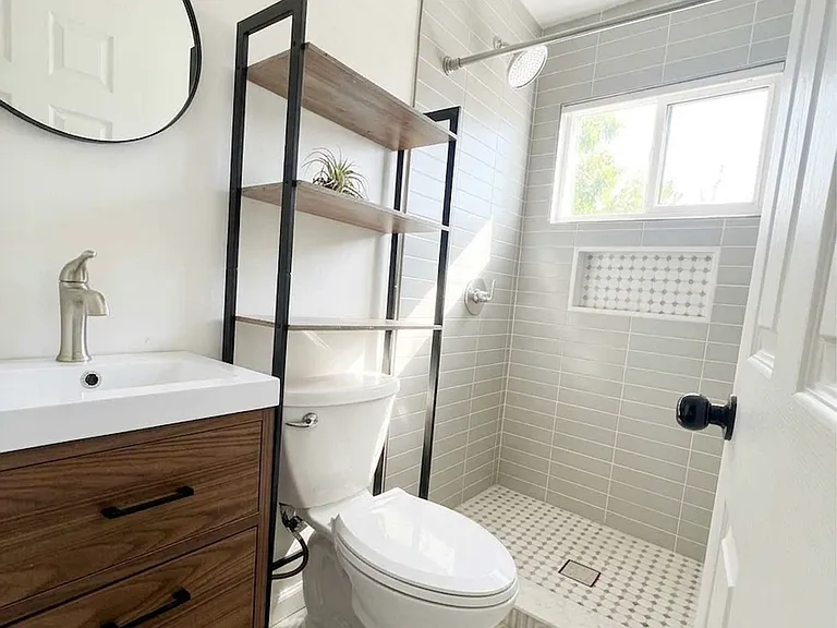 7900 Michigan Ave #2 — Photo 3