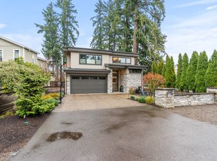 125 Middlecrest Rd, Lake Oswego, OR 97034