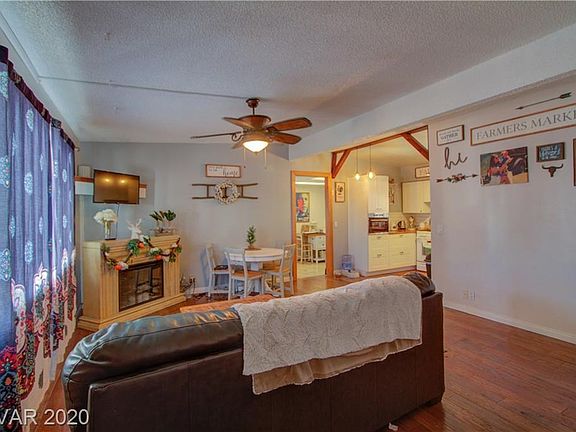 3rd image of 1306 Marita Dr