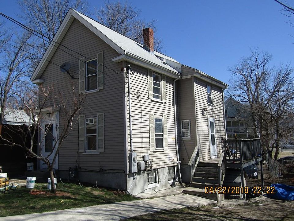 1st image of 27 Essex Ct