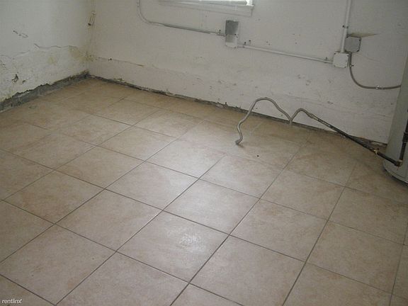 mudroom