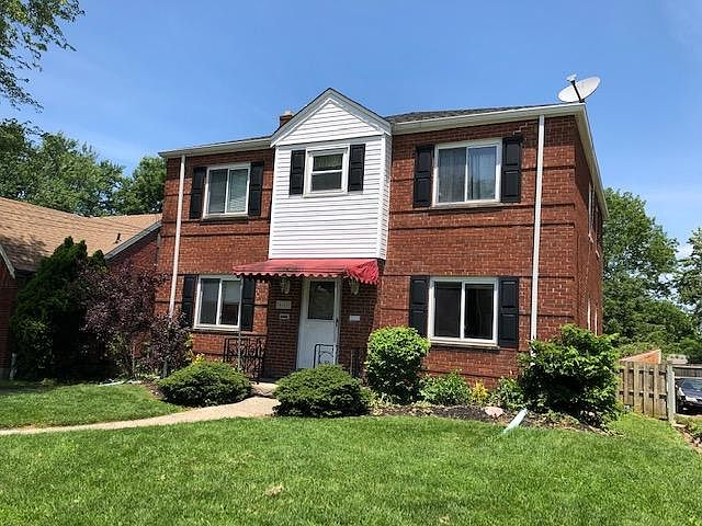 First Floor 2 Bedroom Apartment in Oak Hills SD