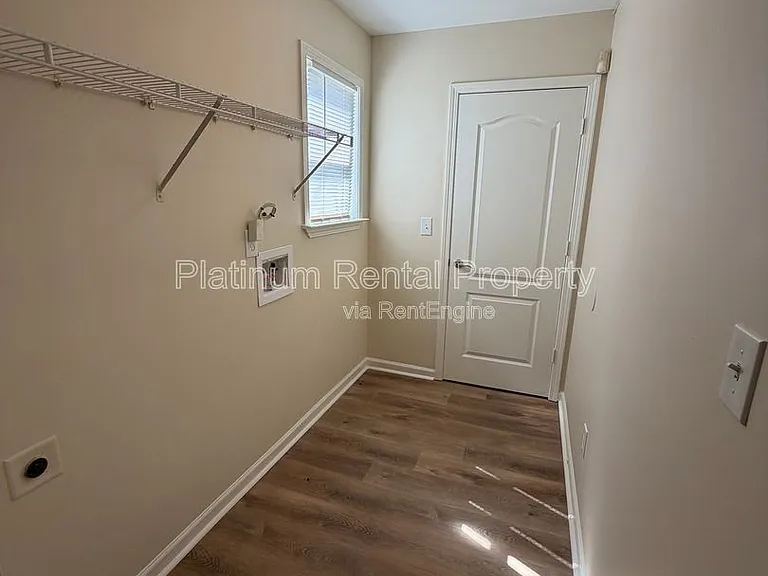504 Dunbar St SW — Photo 20