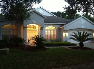 5035 Southampton Cir, Tampa, FL 33647