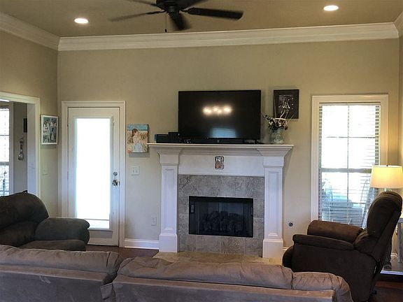 4th image of 506 Glensview Dr