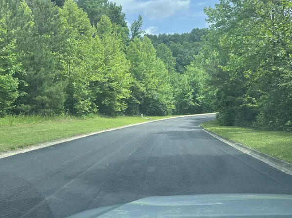 4051 Ironwood Dr, Greenbrier, TN 37073