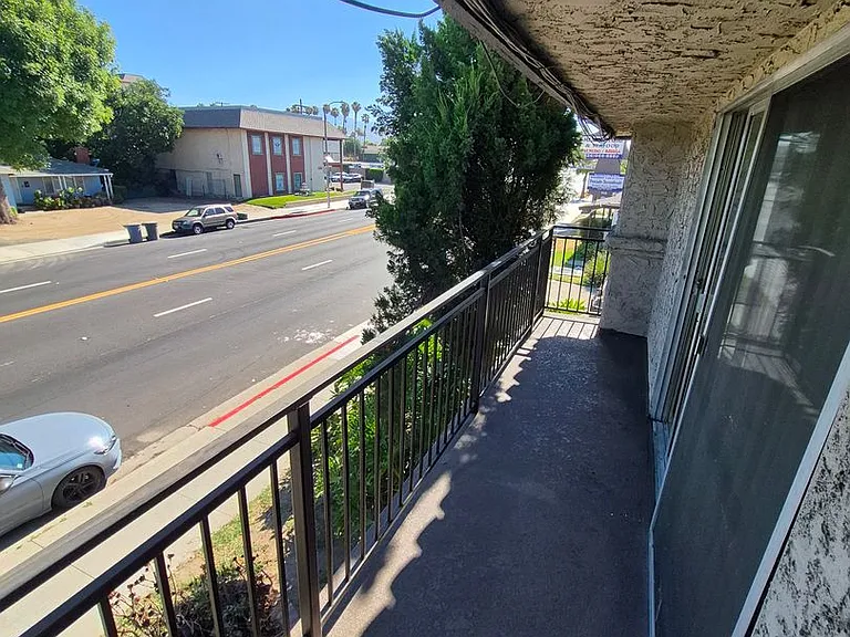 1130 W. San Bernardino Rd — Photo 17