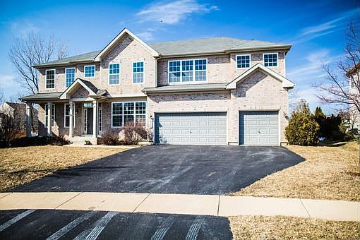 2nd image of 418 Red Cedar Rd