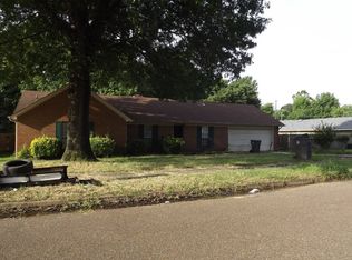 6715 Burlingame Dr, Memphis, TN 38141