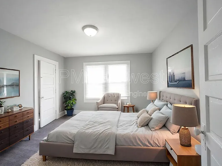 1118 King Ave — Photo 13