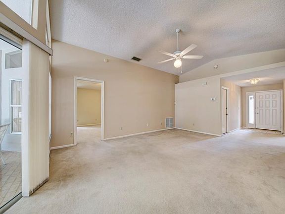 3rd image of 3851 Guildford Ct