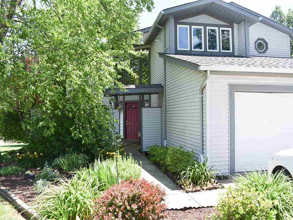 1st image of 12070 Arbor Run Dr