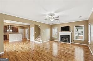 3rd image of 42 Weyman Ave SW
