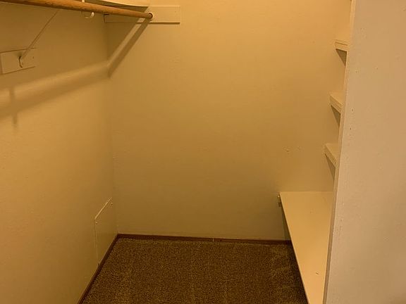 5th image of 684 E 12th St #10