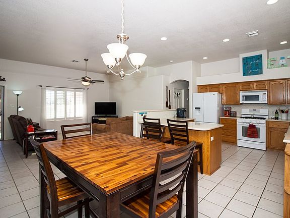 5th image of 10798 E 37th Pl