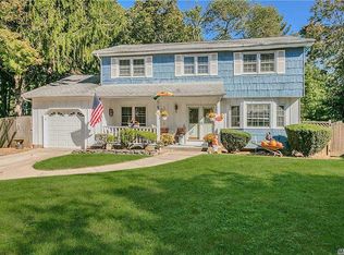 5 Dublin Ct, East Northport, NY 11731