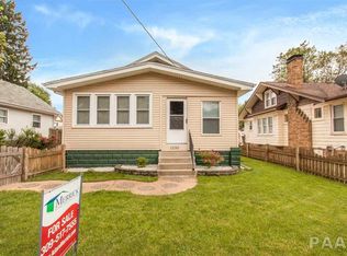 1230 E Seneca Pl, Peoria, IL