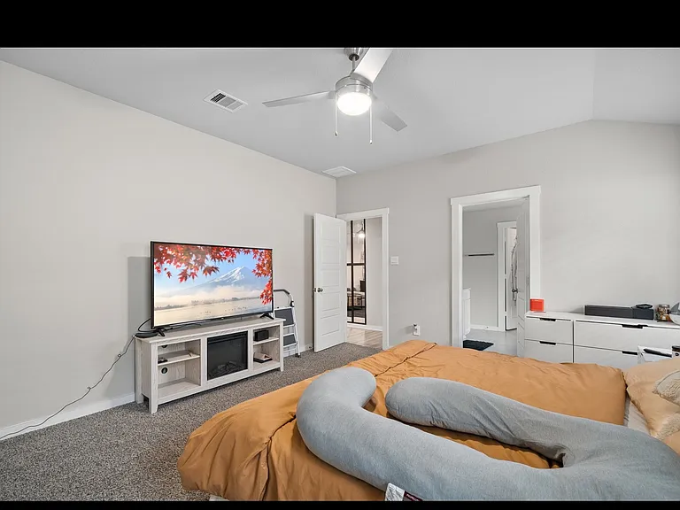 12817 Tokenhouse Ln — Photo 13