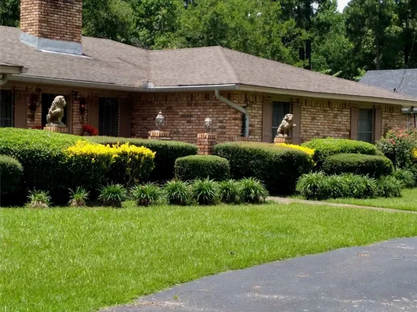 386 County Road 1130, Center, TX 75935