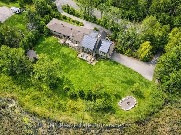 13569 Dublin Line, Halton Hills, ON L7J 2L7
