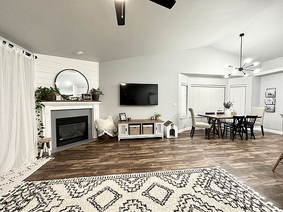 5th image of 8105 151st St E