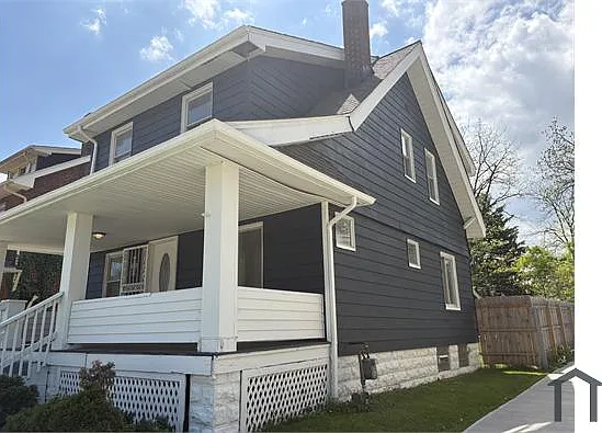 3 bed, 1258 sqft, $1,700 — Photo 3