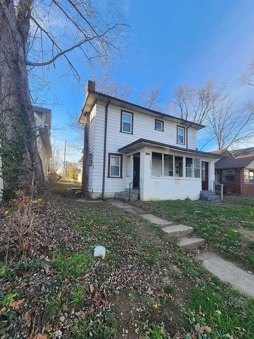 Westside 2 Bedroom Duplex Located Near Harding And 21st Street ( 1/2 Half Off 2nd Month Rent ) — Photo 1