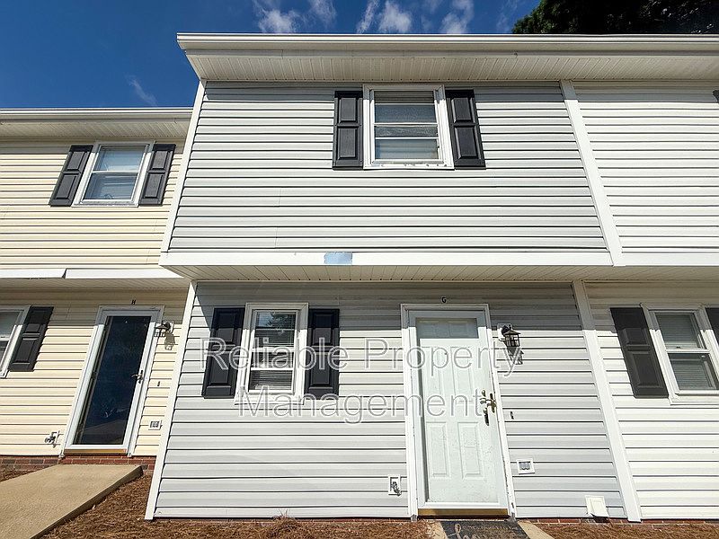1st image of 323 S Moore St #F