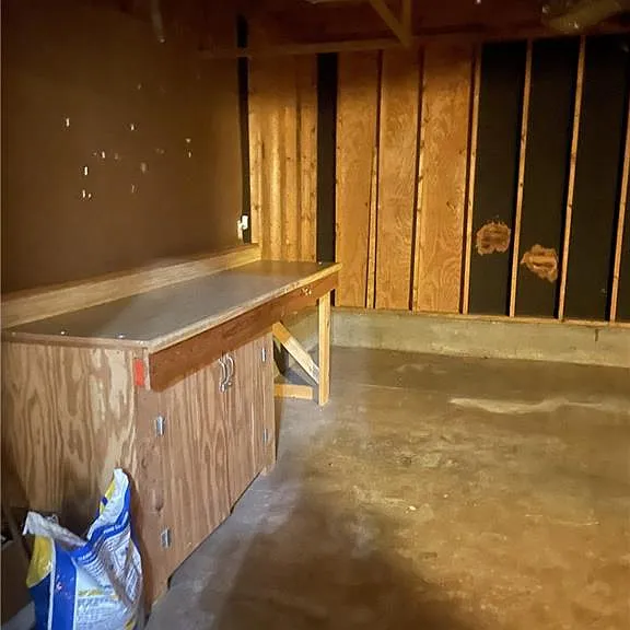4858 Chapelle Ct — Photo 13