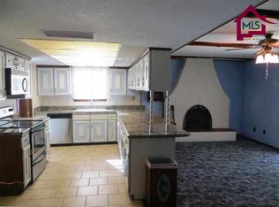 1738 Royal Dr, Las Cruces, NM 88011