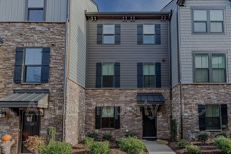 1st image of 120 Rollins Ave