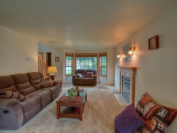 4th image of 2104 Shadycrest Ct SW