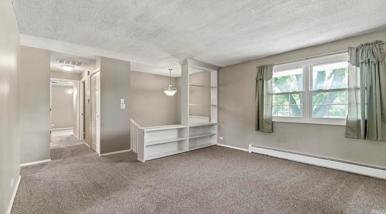 4 bed, 2080 sqft, $2,000 — Photo 3