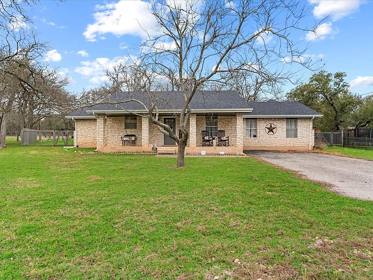 3702 Del Rio Ct — Photo 34