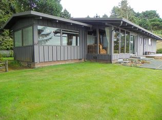 5104 Patrick Creek Dr, McKinleyville, CA 95519