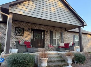 158 Daniel Dr, Tupelo, MS 38801