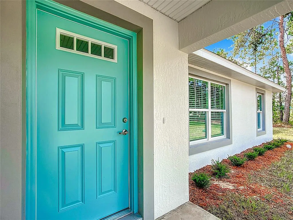 3 bed, 2.0 bath, 1453 sqft, $1,795 — Photo 2