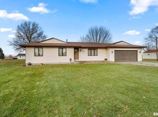 6360 135th St, Blue Grass, IA 52726