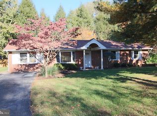 1160 Willow Ln, Annapolis, MD 21409