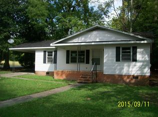 804 Harrison St, Laurinburg, NC 28352