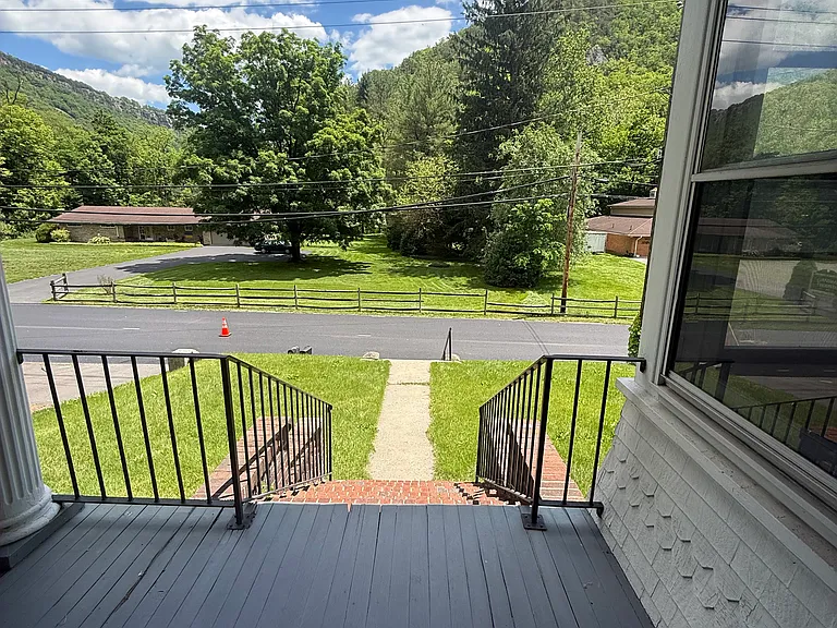 11019 Old Mount Savage Rd NW #A — Photo 6