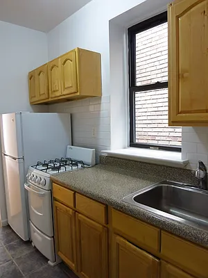 Rented by City & Suburban | media 37