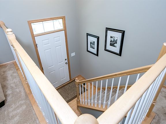 4th image of 15542 Lilac Dr