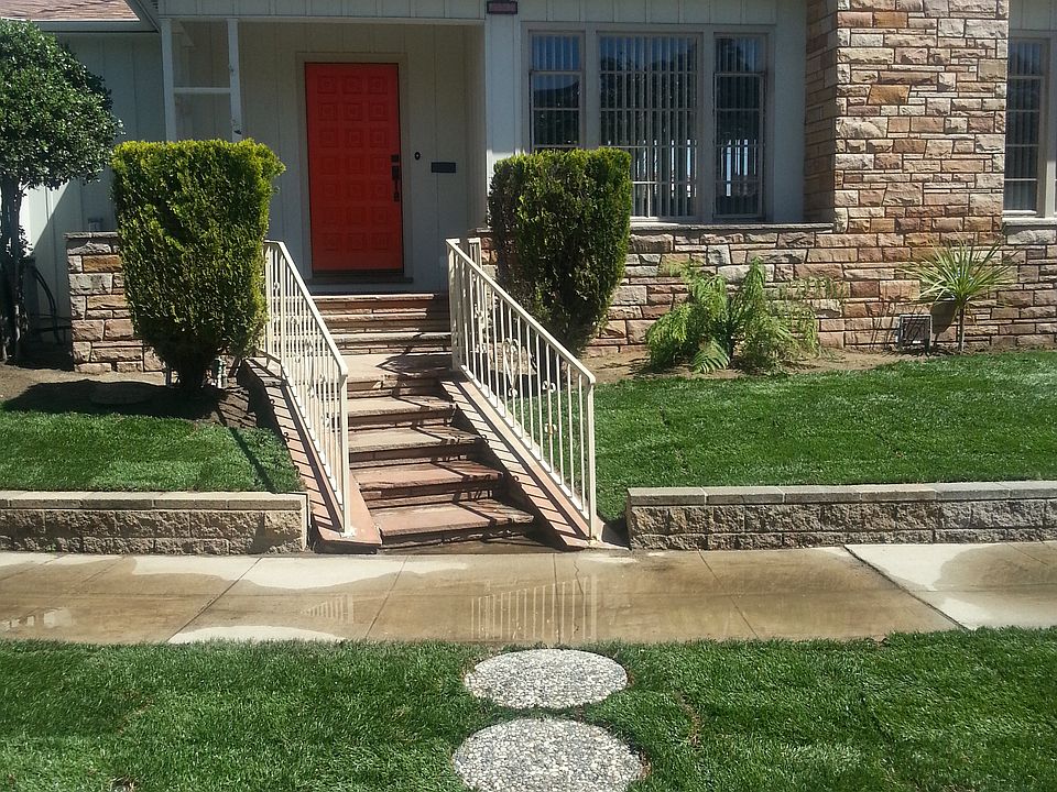 1st image of 4550 Orchid Dr