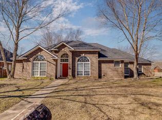 140 E Shore Rd, Monroe, LA 71203